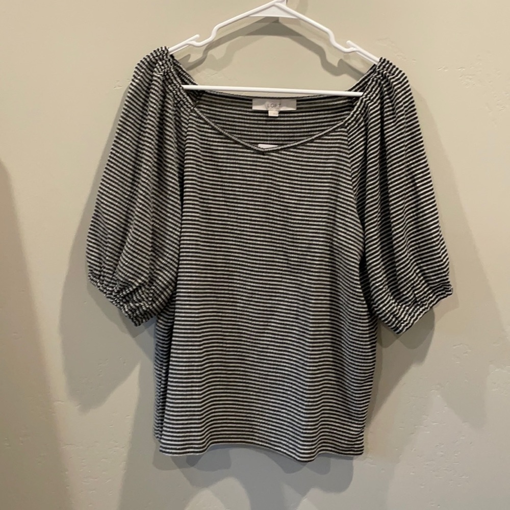 NWT Loft Striped Puffed Sleeve Blouse
